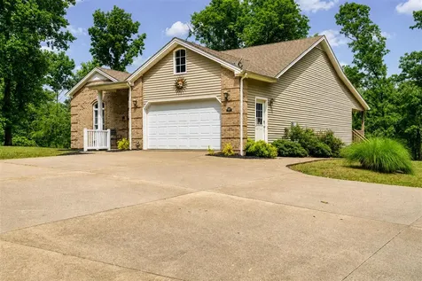 69 Woodlan Drive Morgantown KY 42261