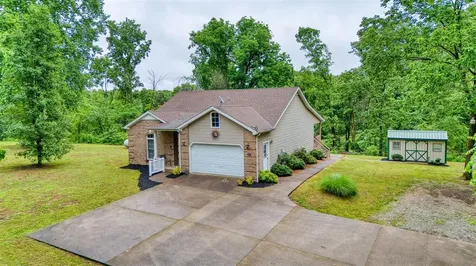 69 Woodlan Drive Morgantown KY 42261