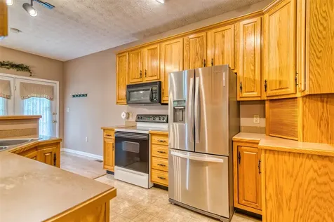 69 Woodlan Drive Morgantown KY 42261