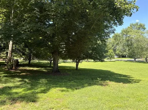 Lot 23 Grider Pond Road Bowling Green KY 42104