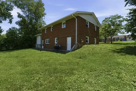 2125 Southland Street Bowling Green KY 42101