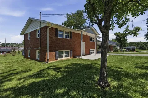 2125 Southland Street Bowling Green KY 42101