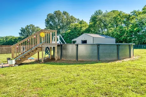 12432 Lewisburg Road Lewisburg KY 42256