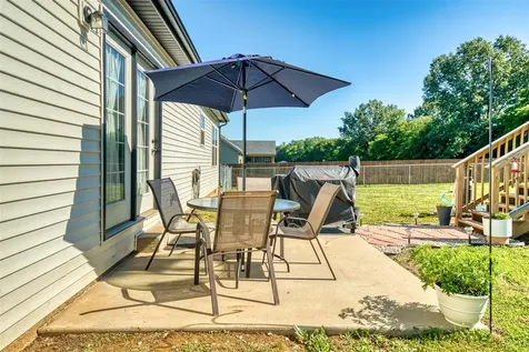 12432 Lewisburg Road Lewisburg KY 42256