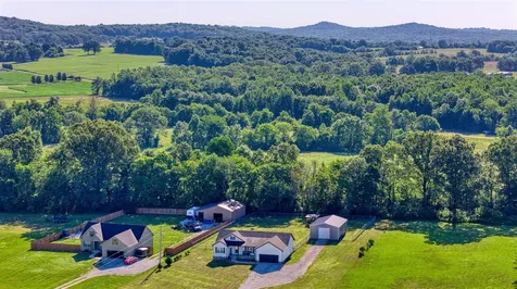 12432 Lewisburg Road Lewisburg KY 42256