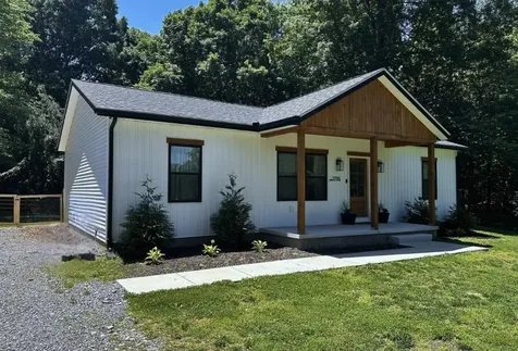 2795 Franklin Road Scottsville KY 42164