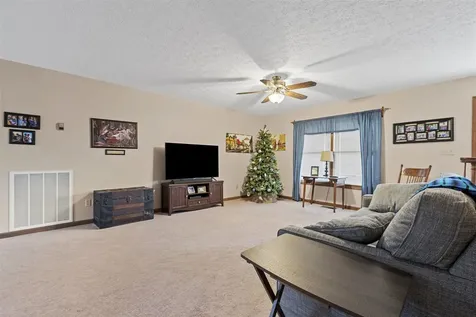 545 Maysville Road Scottsville KY 42164
