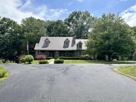211 Indian Point Road Glasgow KY 42141