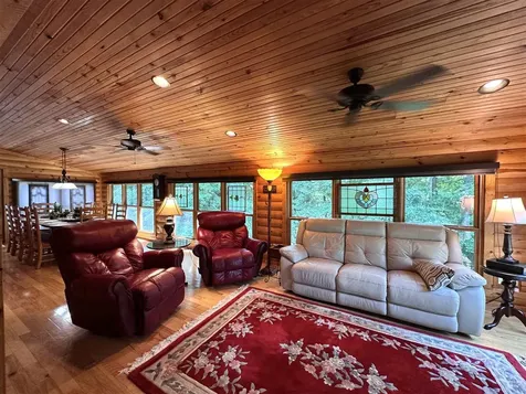 211 Indian Point Road Glasgow KY 42141