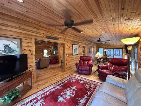 211 Indian Point Road Glasgow KY 42141