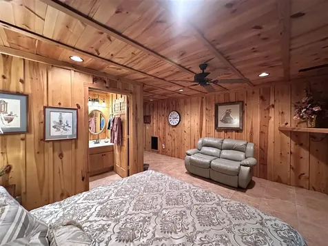 211 Indian Point Road Glasgow KY 42141
