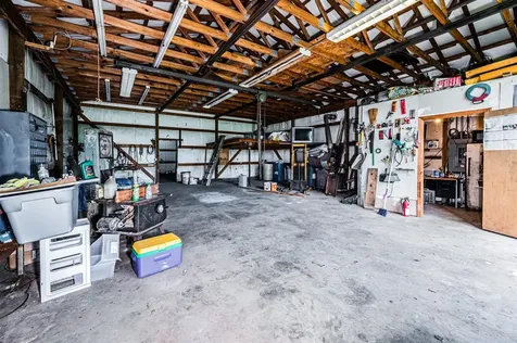 3896 Petros Browning Road Bowling Green KY 42101