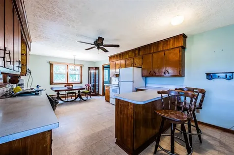 3604 Mount Zion Road Brownsville KY 42210