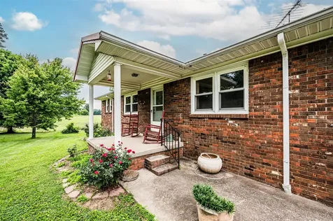 3604 Mount Zion Road Brownsville KY 42210