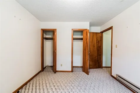 3604 Mount Zion Road Brownsville KY 42210
