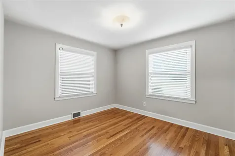 1308 Lehman Avenue Bowling Green KY 42103