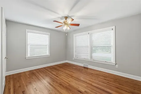 1308 Lehman Avenue Bowling Green KY 42103