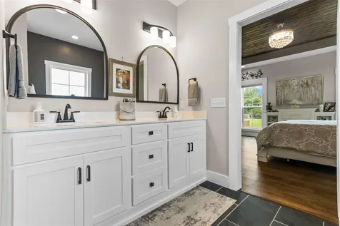 3433 H E Johnson Road Alvaton KY 42122