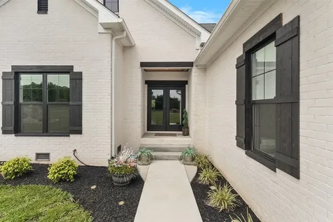 3433 H E Johnson Road Alvaton KY 42122