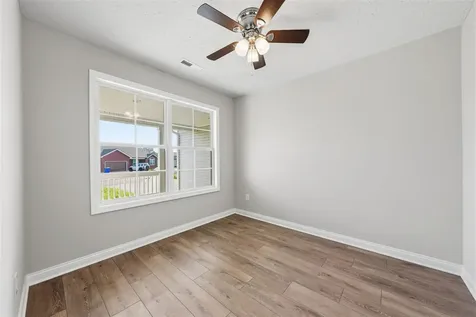 77 Garden Way Smiths Grove KY 42210