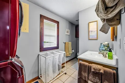423 Old Greenhill Road Alvaton KY 42122