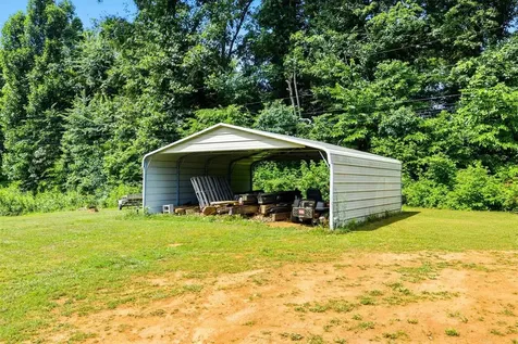 423 Old Greenhill Road Alvaton KY 42122