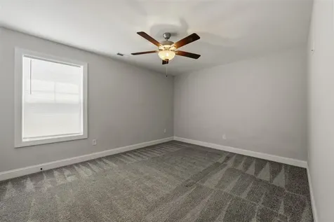 462 Shaker Mill Bend Road Bowling Green KY 42103