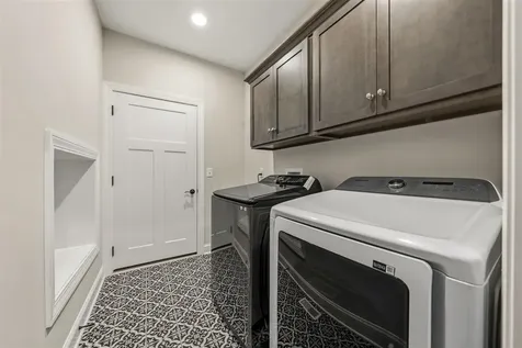 462 Shaker Mill Bend Road Bowling Green KY 42103