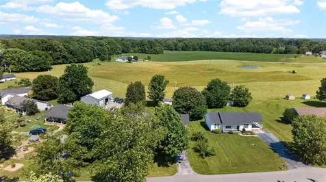 90 Ayers Lane Scottsville KY 42164