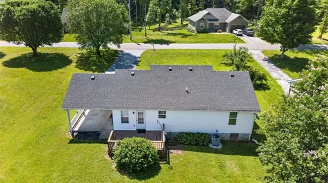 90 Ayers Lane Scottsville KY 42164