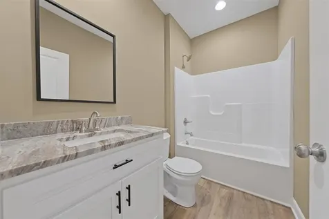 609 Victoria Way Franklin KY 42134