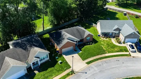 2748 Pointe Court Bowling Green KY 42104