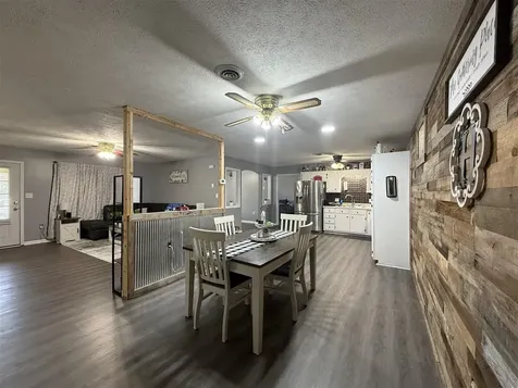 4566 Rochester Road Morgantown KY 42261