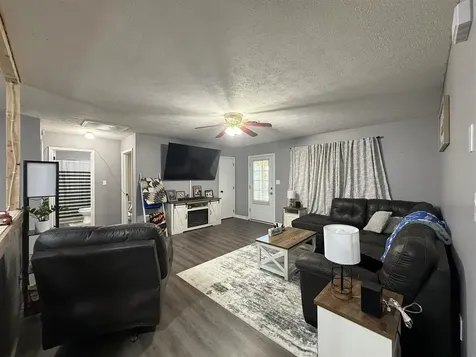 4566 Rochester Road Morgantown KY 42261