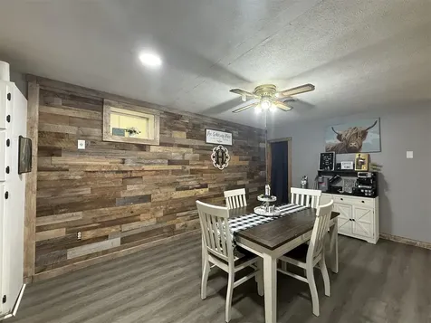 4566 Rochester Road Morgantown KY 42261