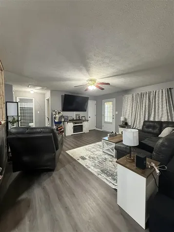 4566 Rochester Road Morgantown KY 42261