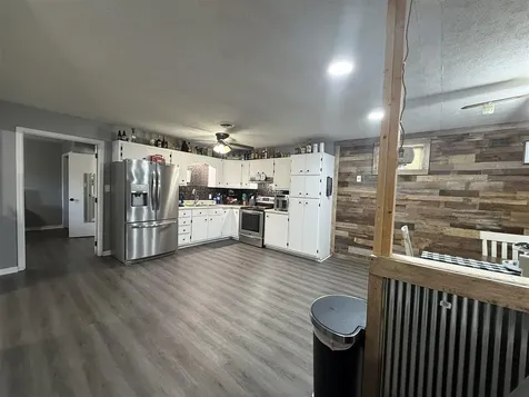 4566 Rochester Road Morgantown KY 42261