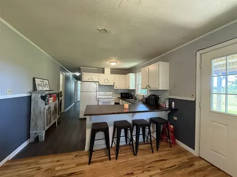 107 Sycamore Street Morgantown KY 42261