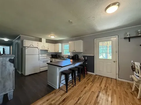 107 Sycamore Street Morgantown KY 42261