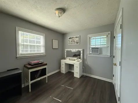 107 Sycamore Street Morgantown KY 42261