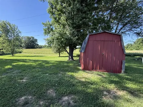 107 Sycamore Street Morgantown KY 42261