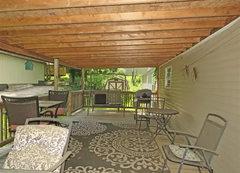 439 Lakeshore Drive Mammoth Cave KY 42259