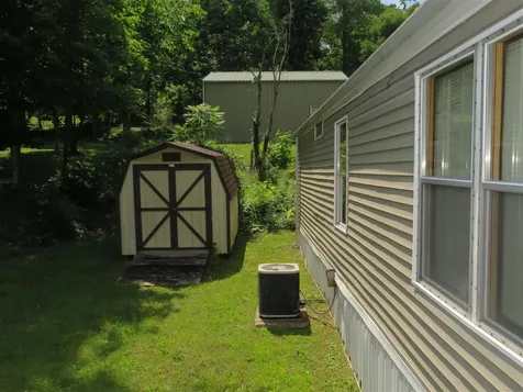 439 Lakeshore Drive Mammoth Cave KY 42259