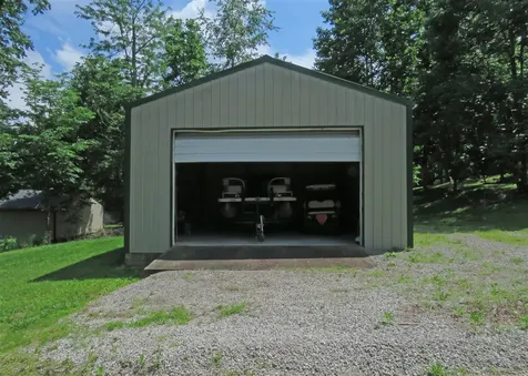 439 Lakeshore Drive Mammoth Cave KY 42259