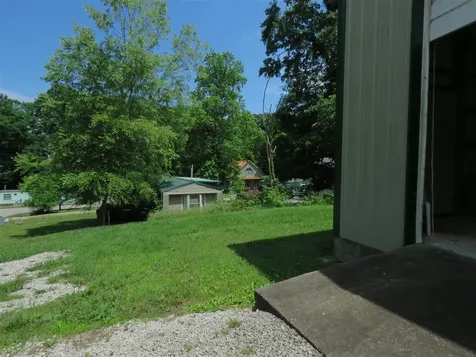 439 Lakeshore Drive Mammoth Cave KY 42259