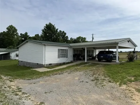 120 Center Point Loop Munfordville KY 42765
