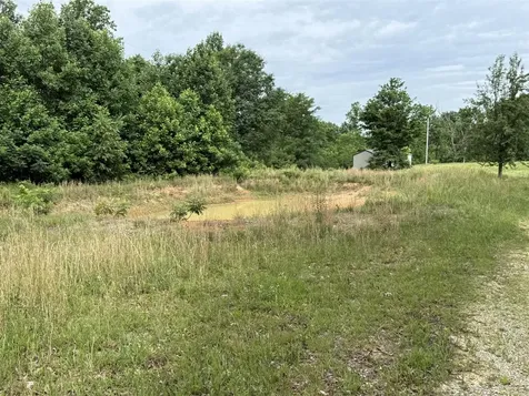 120 Center Point Loop Munfordville KY 42765