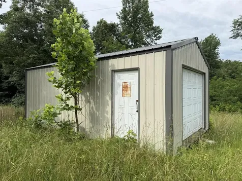 120 Center Point Loop Munfordville KY 42765