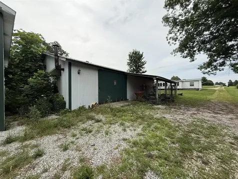 120 Center Point Loop Munfordville KY 42765