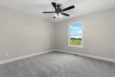 79 Courtlynn Drive Smiths Grove KY 42171